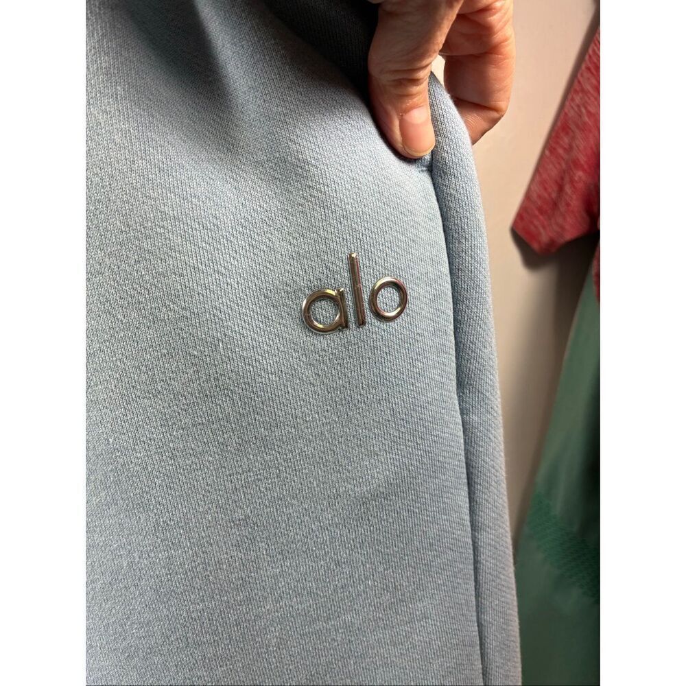 ALO Yoga Accolade Sweatpants in Blue Steel Size XL - Picture 5 of 11